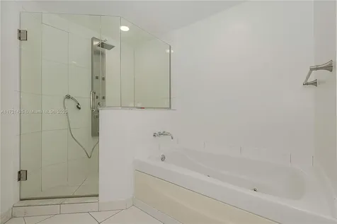 55 SE 6th Street Miami FL 33131
