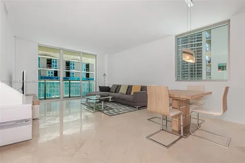 55 SE 6th Street Miami FL 33131