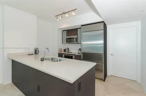 55 SE 6th Street Miami FL 33131