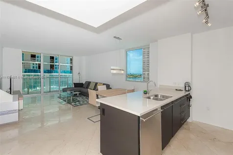 55 SE 6th Street Miami FL 33131
