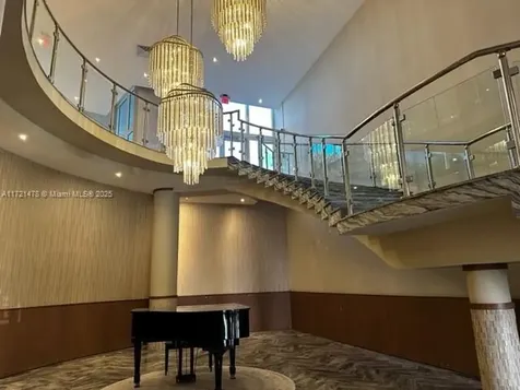 5401 Collins Avenue Miami Beach FL 33140