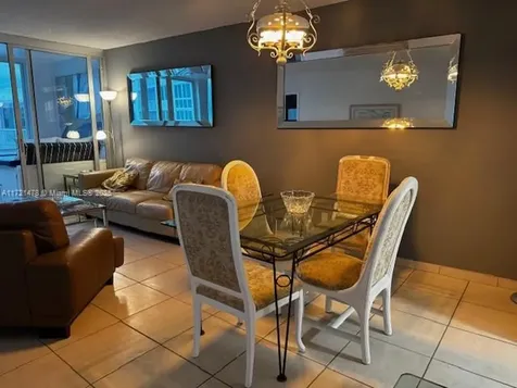 5401 Collins Avenue Miami Beach FL 33140