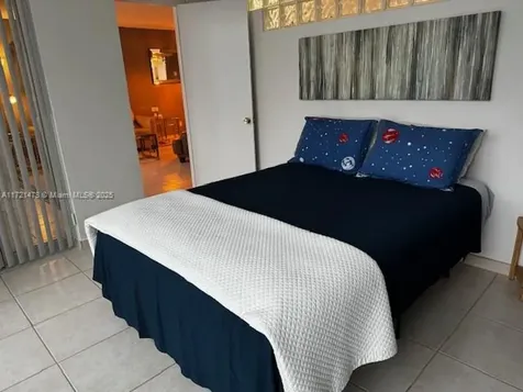 5401 Collins Avenue Miami Beach FL 33140