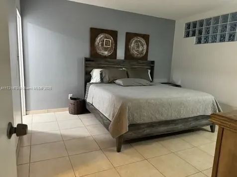 5401 Collins Avenue Miami Beach FL 33140