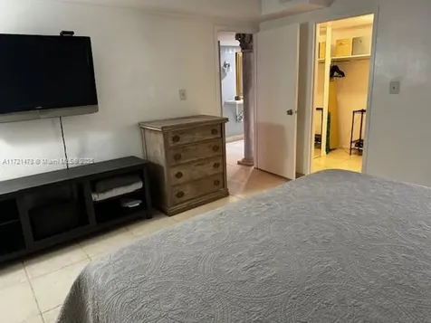 5401 Collins Avenue Miami Beach FL 33140