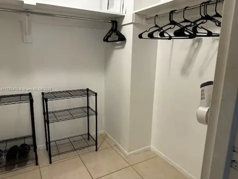 5401 Collins Avenue Miami Beach FL 33140