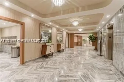 5401 Collins Avenue Miami Beach FL 33140