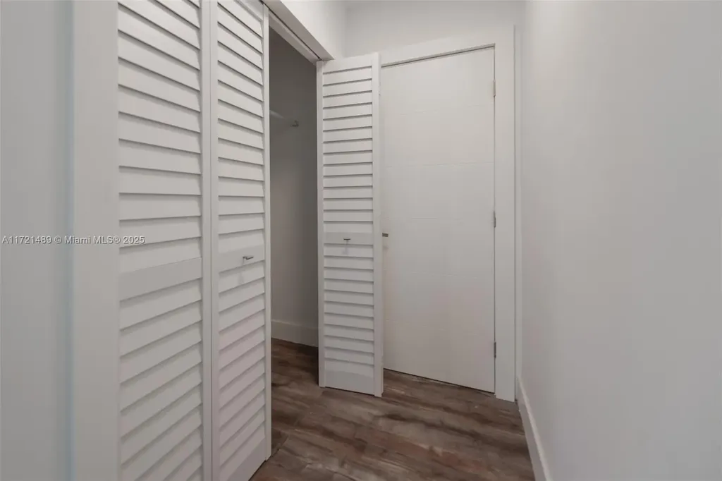 1208 Guava Isle Fort Lauderdale FL 33315