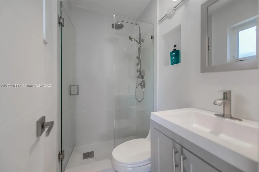 1208 Guava Isle Fort Lauderdale FL 33315