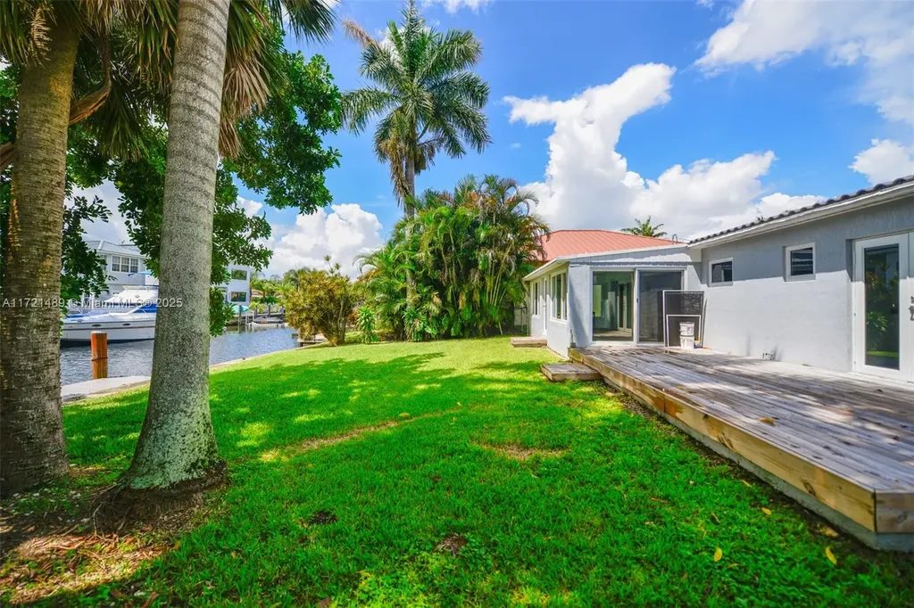 1208 Guava Isle Fort Lauderdale FL 33315