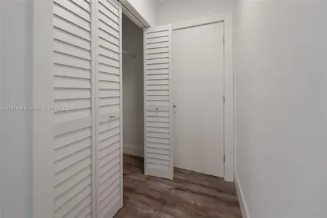 1208 Guava Isle Fort Lauderdale FL 33315