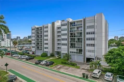 9381 E Bay Harbor Drive Bay Harbor Islands FL 33154
