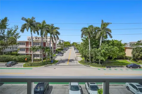 9381 E Bay Harbor Drive Bay Harbor Islands FL 33154