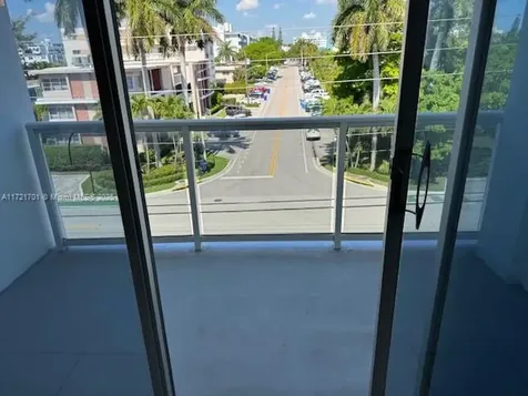 9381 E Bay Harbor Drive Bay Harbor Islands FL 33154