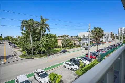 9381 E Bay Harbor Drive Bay Harbor Islands FL 33154