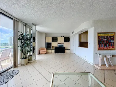 20225 NE 34th Court Aventura FL 33180