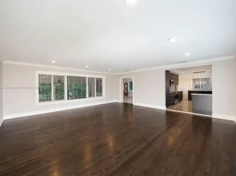 10400 SW 67th Avenue Pinecrest FL 33156