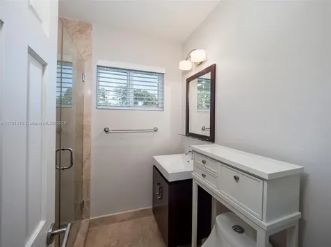 10400 SW 67th Avenue Pinecrest FL 33156