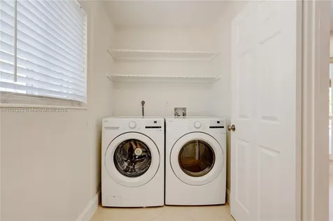 9641 SW 94th Street Miami FL 33176