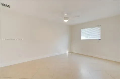 9641 SW 94th Street Miami FL 33176