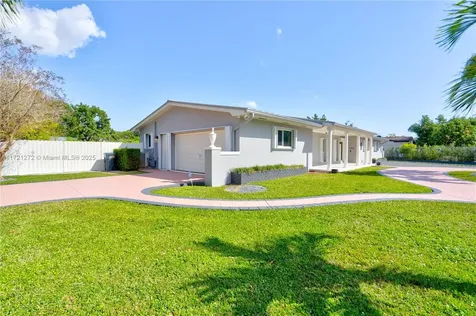 9641 SW 94th Street Miami FL 33176