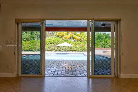 9641 SW 94th Street Miami FL 33176
