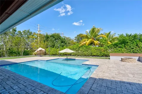9641 SW 94th Street Miami FL 33176