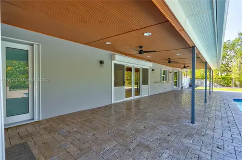 9641 SW 94th Street Miami FL 33176