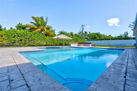 9641 SW 94th Street Miami FL 33176