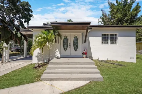 571 Raven Avenue Miami Springs FL 33166