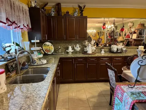 6760 W 6th Court Hialeah FL 33012