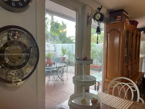 6760 W 6th Court Hialeah FL 33012