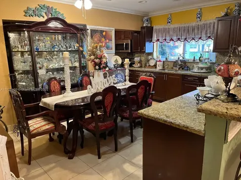 6760 W 6th Court Hialeah FL 33012