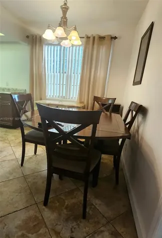 564 Durham T Deerfield Beach FL 33442