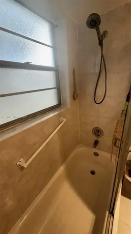 564 Durham T Deerfield Beach FL 33442