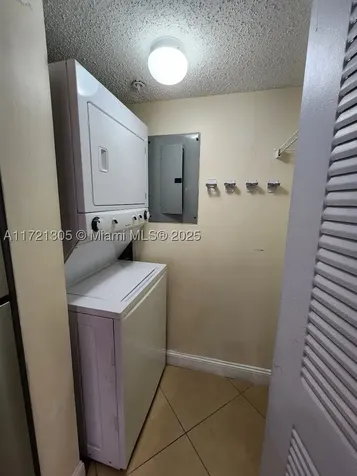 2600 S University Drive Davie FL 33328