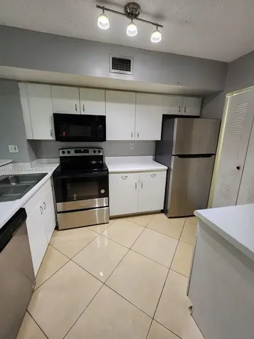 2600 S University Drive Davie FL 33328
