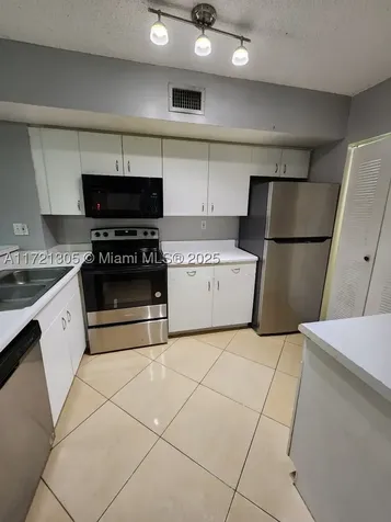 2600 S University Drive Davie FL 33328