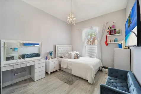 16970 SW 92nd Street Miami FL 33196