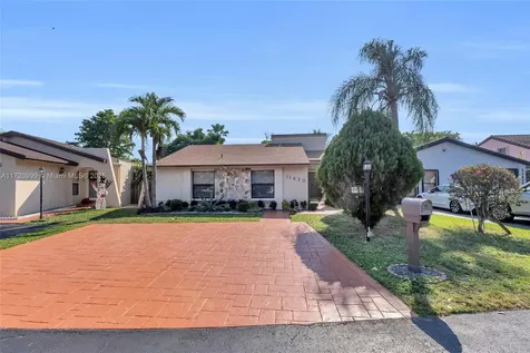 11420 SW 34th Lane Miami FL 33165