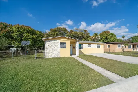 2361 NW 196th Terrace Miami Gardens FL 33056