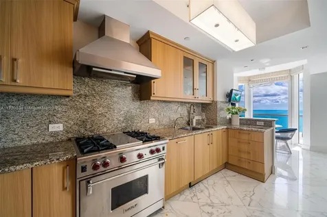 17875 Collins Avenue Sunny Isles Beach FL 33160