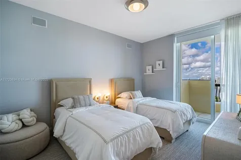 17875 Collins Avenue Sunny Isles Beach FL 33160