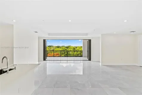 718 Valencia Avenue Coral Gables FL 33134
