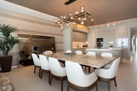 18975 Collins Avenue Sunny Isles Beach FL 33160