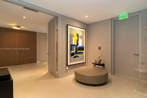 18975 Collins Avenue Sunny Isles Beach FL 33160