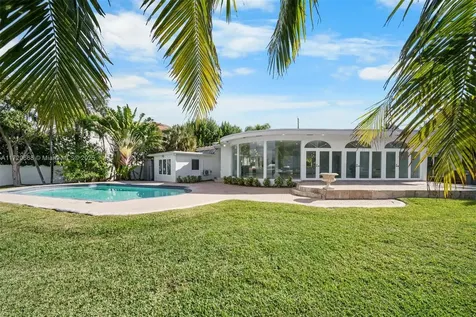 721 W 47th Street Miami Beach FL 33140