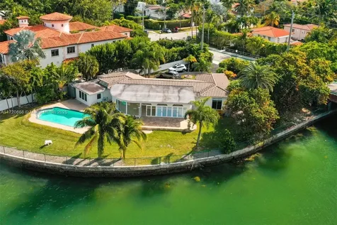 721 W 47th Street Miami Beach FL 33140