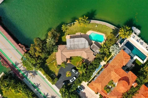 721 W 47th Street Miami Beach FL 33140