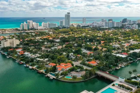 721 W 47th Street Miami Beach FL 33140